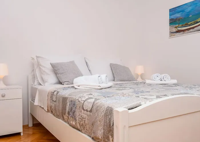 Live * Seget Vranjica